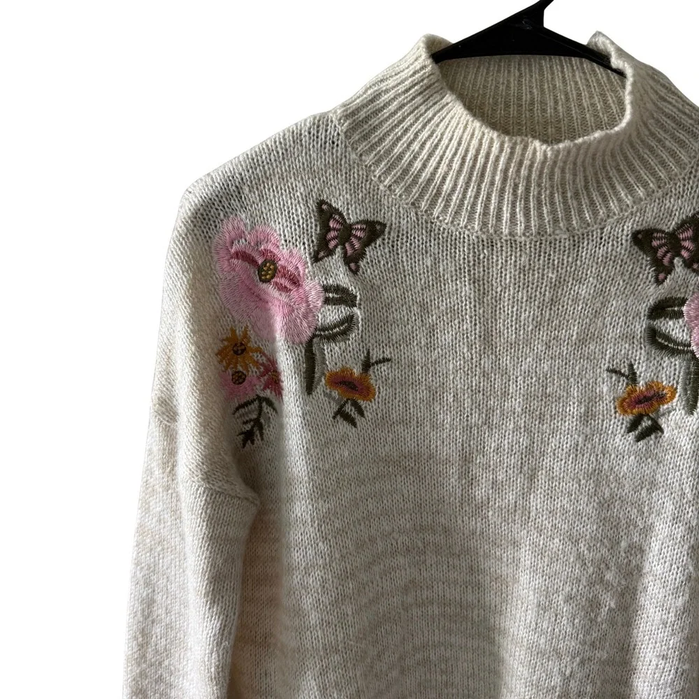 Cloudchaser Women Cream Beige Embroidered Floral Butterfly Mock Neck Sweater S